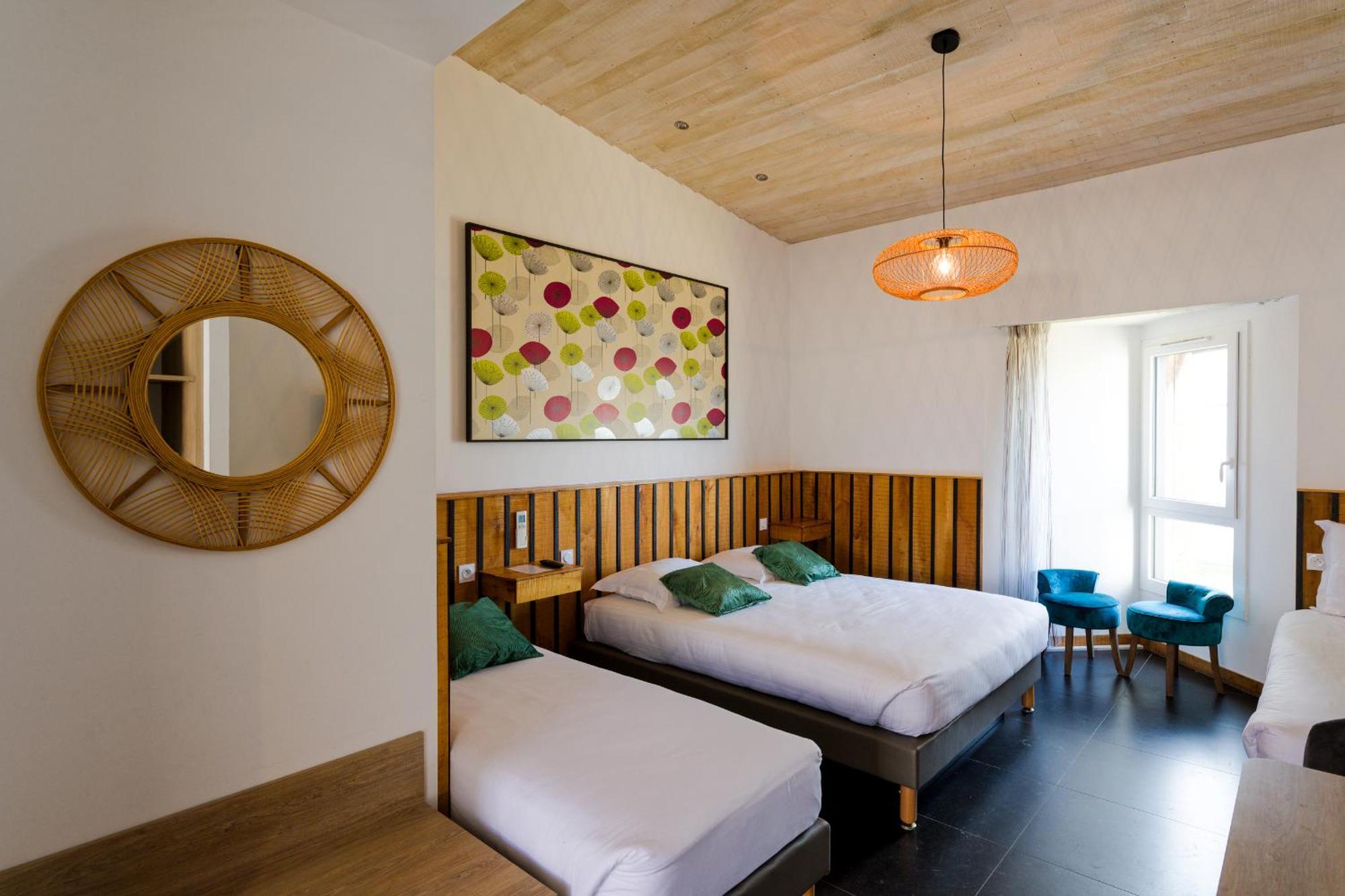 Cit'Hotel Le Relais Du Boisniard Шамбрето Экстерьер фото